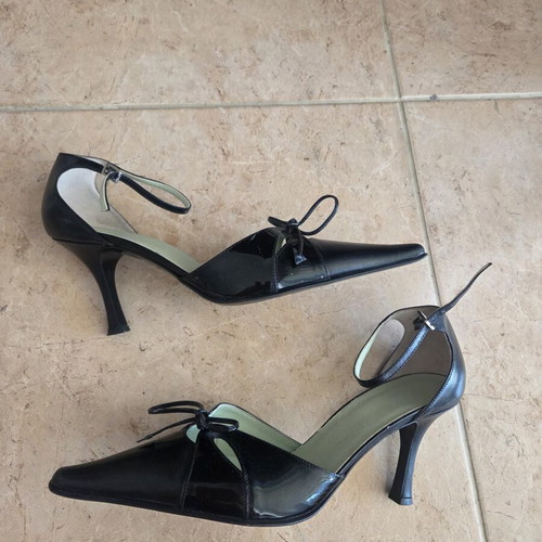 Max de Carlo Black Leather Slingback Heels used, size 38