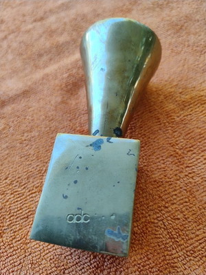 Bronze candleholder new, genuine El. Vernadaki artwork with adc stamp