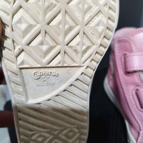 Converse pink boots used, size 26 girls