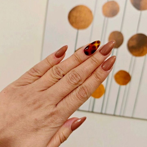 Handmade press on nails set new in various designs and colors