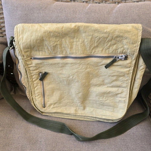 Laptop bag crossbody khaki like new
