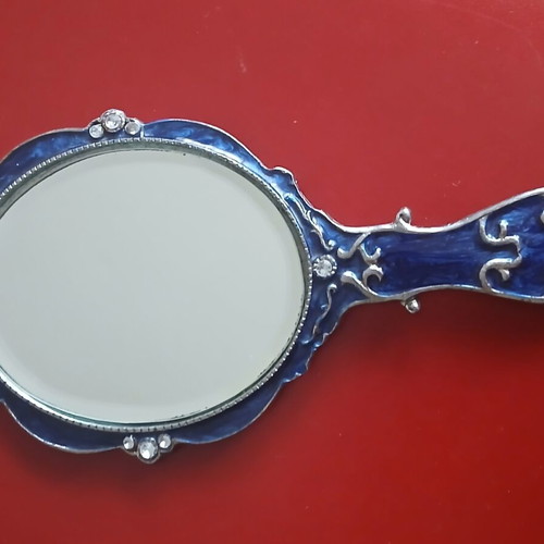 Small decorative item 15 cm new