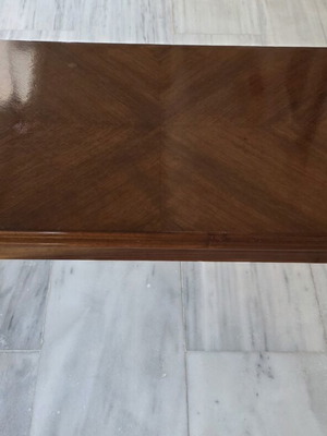 Coffee table made of walnut wood like new