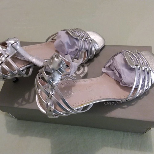 Migato sandals new, size 37, silver, 5 cm heel