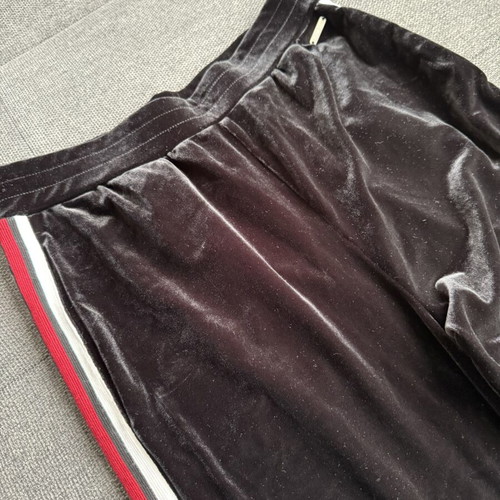 Guess women's plush pants like new, size S, black and white