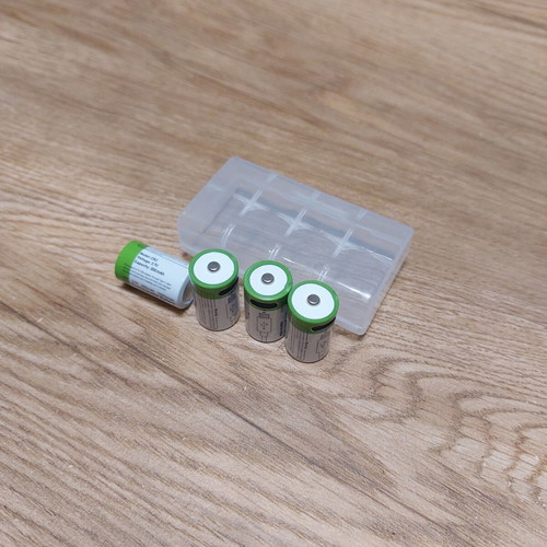 Smartools CR2 Rechargeable Batteries 3.7V Pack of 4 with USB-C and Case