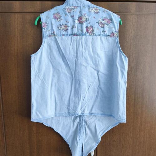 Celestino sleeveless women's shirt like new, blue, size M