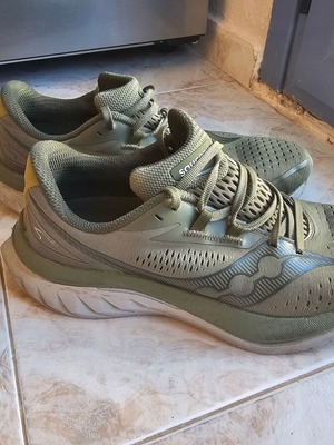 Saucony Speed 4 αθλητικά παπούτσια μέγεθος 43 μεταχειρισμένα, πράσινα