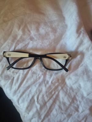 Ana Hickmann Butterfly-Shaped Myopia Glasses Like New Black and White