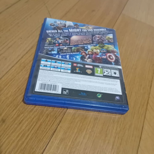 Lego Marvel Avengers PS4 game used, action
