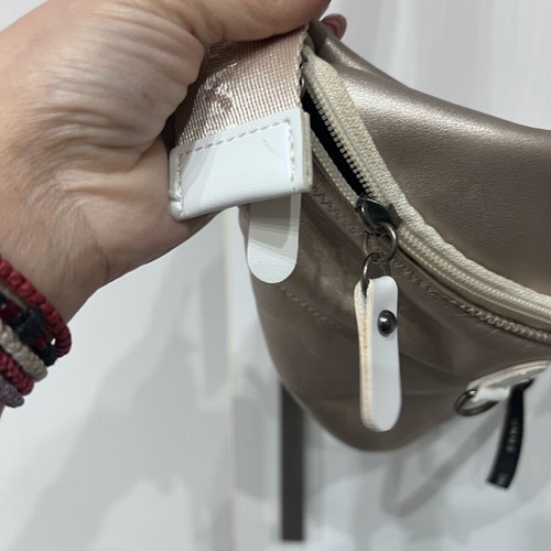 Frnc crossbody banana bag like new, metallic gold beige
