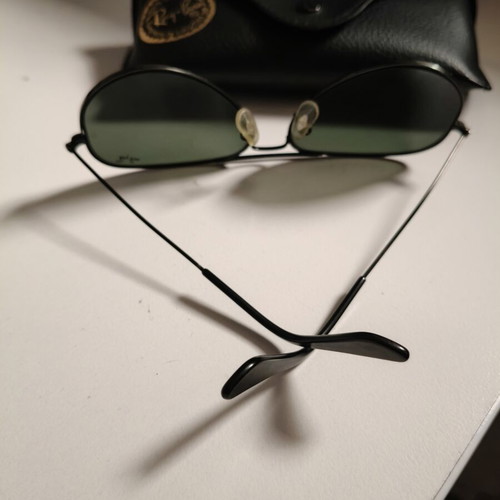 Ray Ban sunglasses used, black frame large