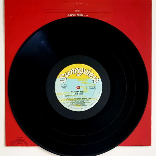 EARTHA KITT - I LOVE MEN
