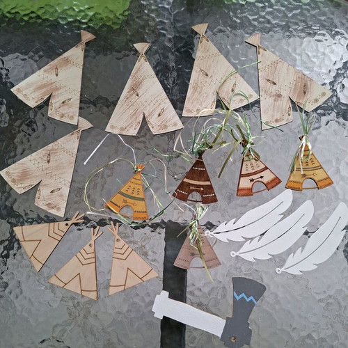 Wooden Indian decorative items like new, pack of 17 pieces