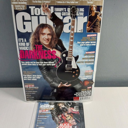 Total Guitar 146 March 2006 like new, English music magazine with CD