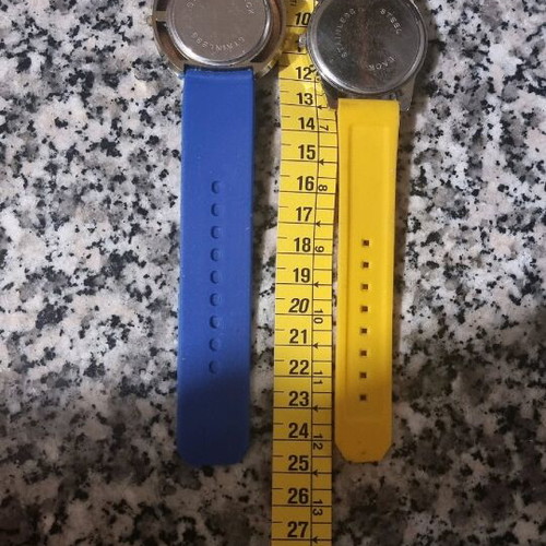 Women's watches used, white and multicolor