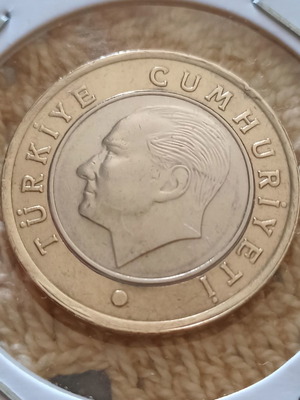 Coin 1 Lira Turkey 2014 used