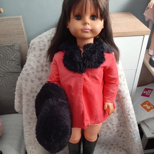 Large collectible doll used, 0.71 meters tall