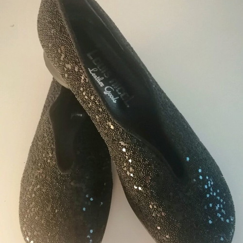 Louis Nicol women's black low heel shoes used, size 37