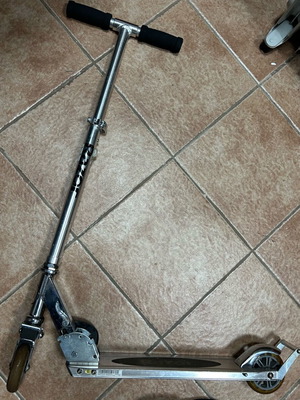 Razor A2 Kick Πατίνι Scooter αλουμινίου σαν καινούργιο
