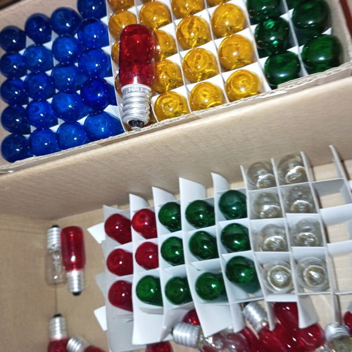 Light bulbs 95 pieces 240v 3-5w new