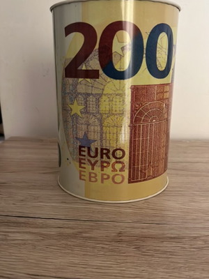 Μεταλλικός κουμπαράς με σχέδιο χαρτονόμισμα 200 ευρώ καινούργιος