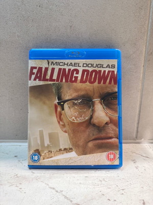 Falling Down Blu-ray like new with English subtitles