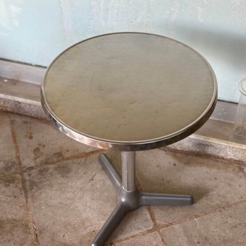 Stainless Steel Round Outdoor Table used