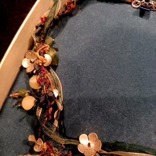 Beaded necklace with metal flowers new, handmade