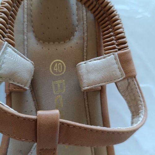 B-soft anatomical women's sandals like new, size 39, brown with gold-silver braid