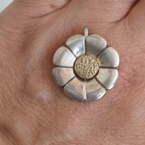 925 Silver flower pendant, 2.5 cm diameter