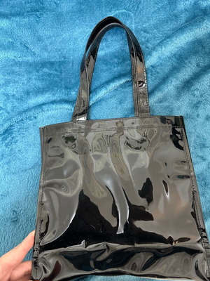 Handbag like new, black