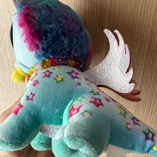 Plush dragon like new