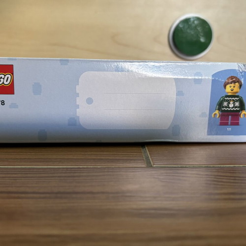 Lego Winter Gazebo set 40778, sealed collectible