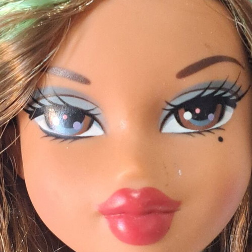 Bratz Tokyo A-go-go Yasmin doll used with flaws original version