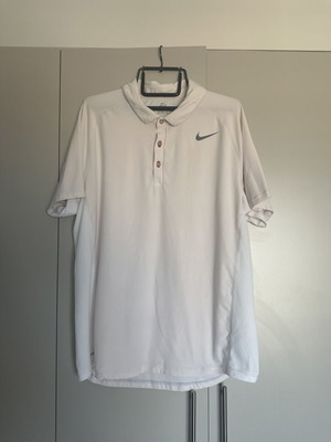 Nike dry fit XL men's shirt like new, white and pink
