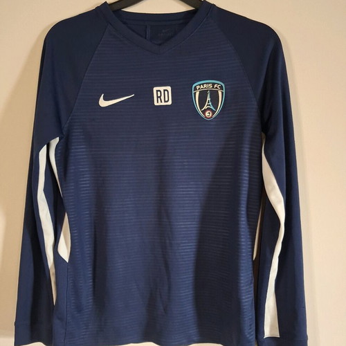 PSG Sports Set with Nike Dri-FIT Long Sleeve Shirt Size L Teen