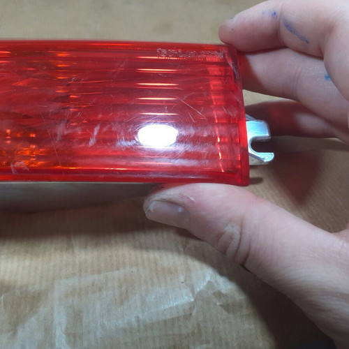 Piaggio Vespa Triom Rear Light used 338699Sx (12 E13 50R-000926)
