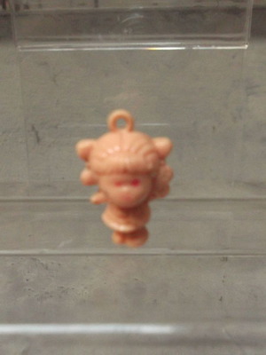 Vintage φιγούρα Charmkins μεταχειρισμένη από Hasbro δεκαετίας 1980 παιχνίδι