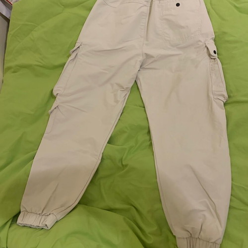 Cargo pants Bershka size S like new, beige