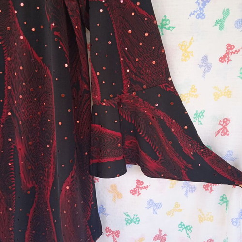 Evening blouse printed with metallic thread new, size 48-50