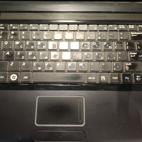 Samsung Laptop used for parts without hard drive