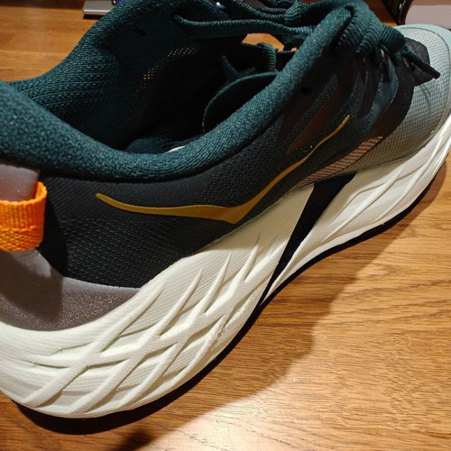 Hoka Speedgoat 7 running shoes, size 44.5, grey green