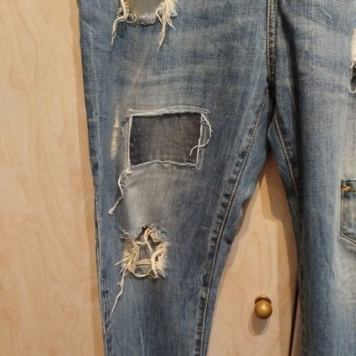 Vagrancy blue rip jeans like new, size M