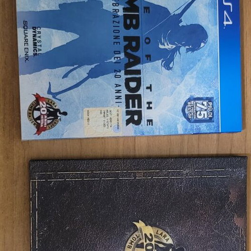 Rise of The Tomb Raider 20 Year Celebration PS4 game limited edition