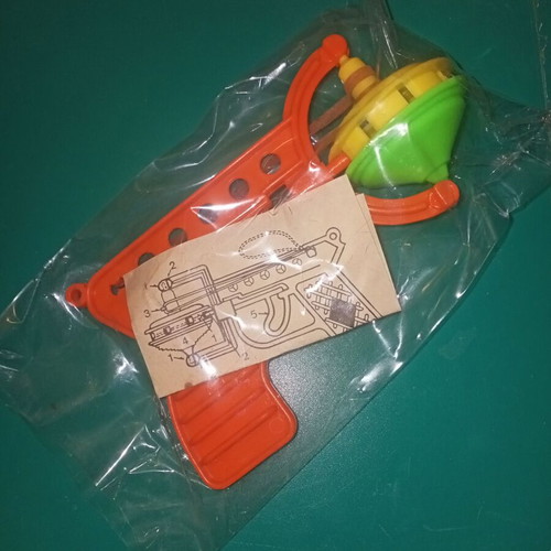 Space gun 80s with rubber wear, suitable for collection