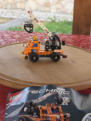 LEGO Technic Cherry Picker 42031 used set with 155 pieces
