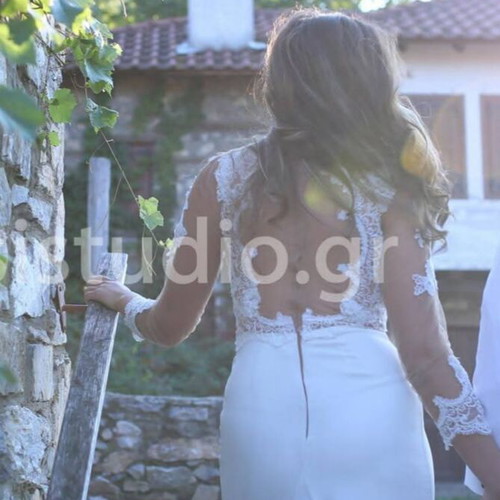 Wedding dress like new, minimal and very sexy, size L