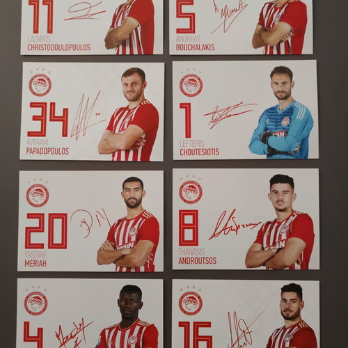 Olympiacos 2018-19 season autographs