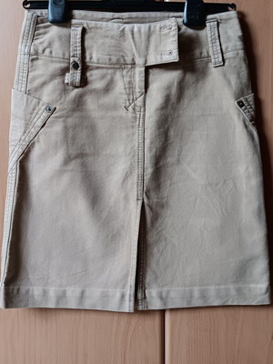 Φούστα Attrattivo μεταχειρισμένη, μέγεθος S, μπεζ, 100% βαμβακερή